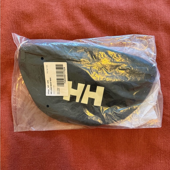 Helly Hansen Blue Belt Bag Sporty Design - Picture 5 of 5